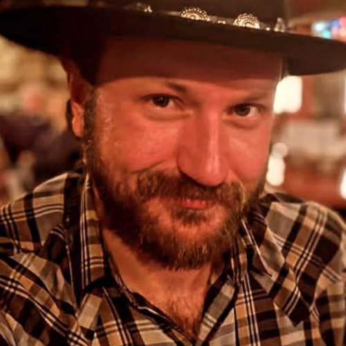 Jared Lee McComas Live – Friday Night Music in Bend, Oregon