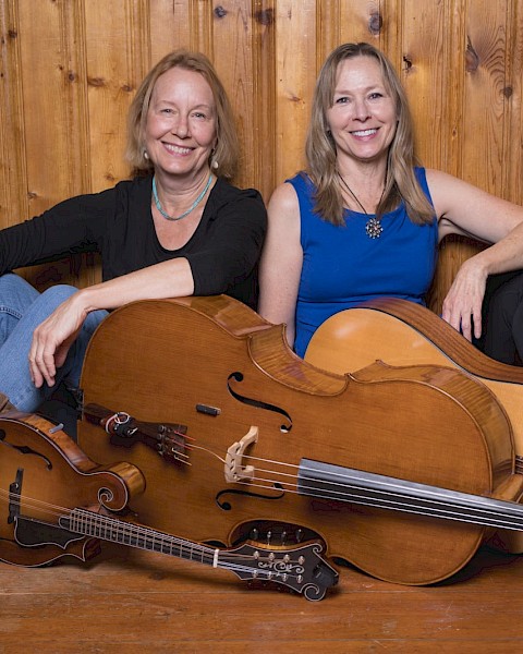 Coyote Rider live folk and Americana brunch set in Bend Oregon at Beats & Bites, Currents at the Riverhouse, Sunday September 28 2025, guitar, cello, mandolin, harmonies