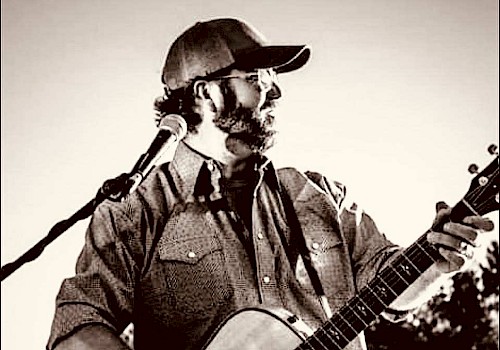 Acoustic Singer KC Flynn Live Music in Bend Oregon