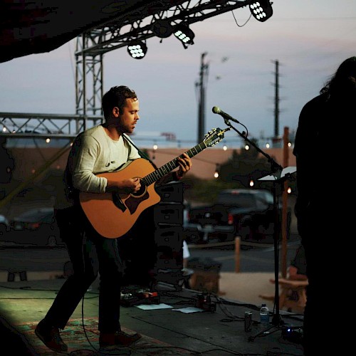 Catch Jordan Wolfe live at Currents at the Riverhouse for Live Music Fridays on November 28, 2025, 7pm–9pm.