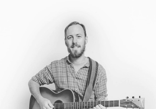 Eric Leadbetter performing live at Currents at Riverhouse Lodge in Bend, Oregon, playing original rock-inspired music rooted in classic vinyl influences.